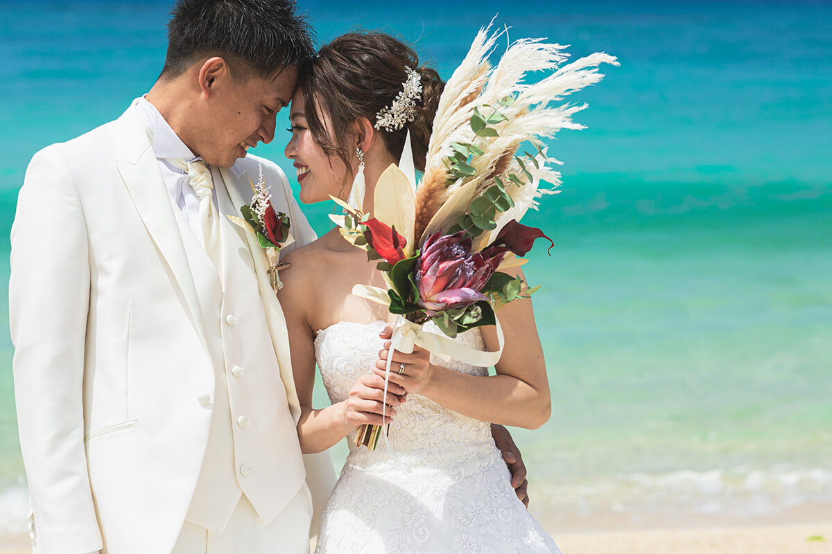 Okinawa - wedding ceremony Photo by Kony